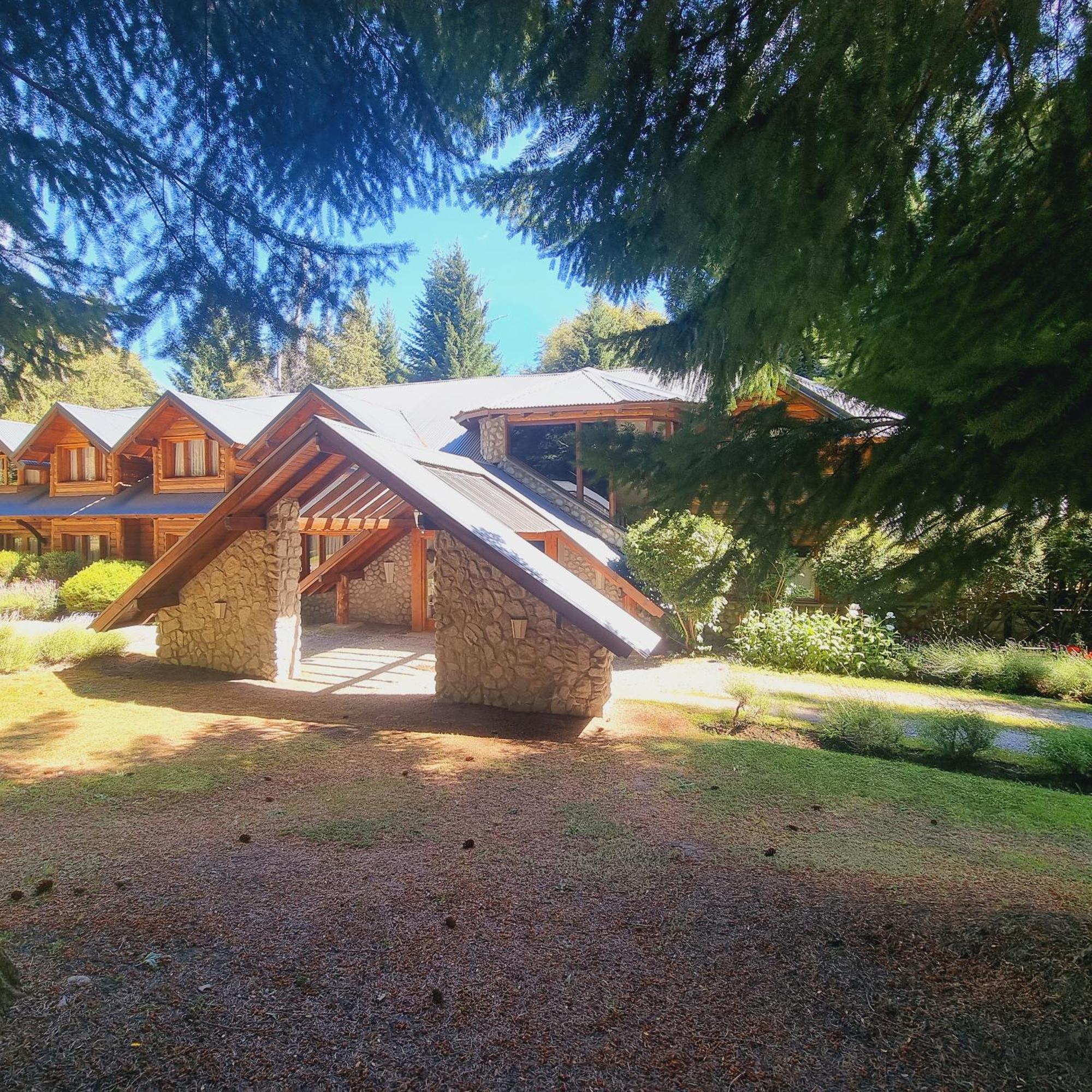 Altos Los Pioneros & Spa Villa La Angostura Exterior photo