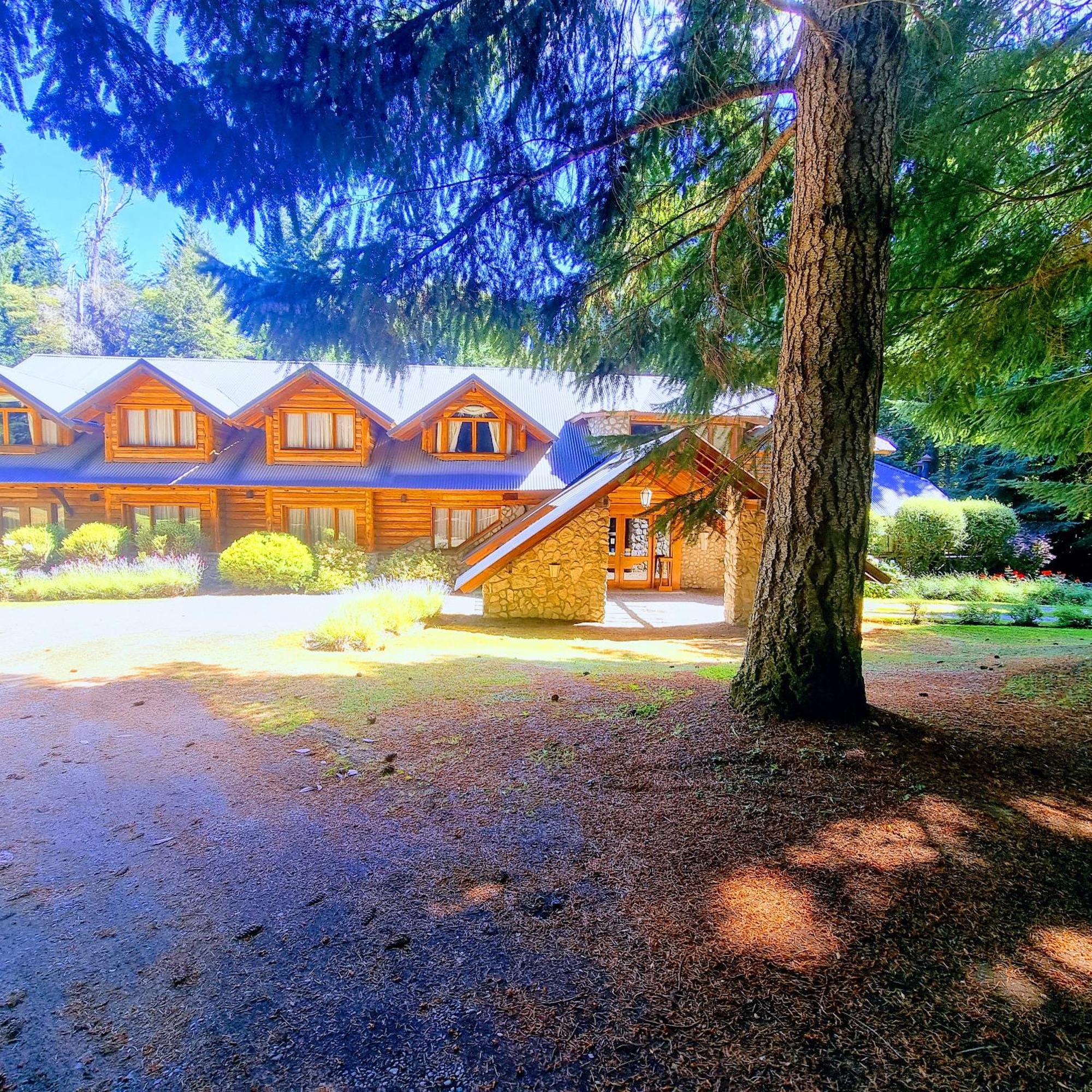 Altos Los Pioneros & Spa Villa La Angostura Exterior photo